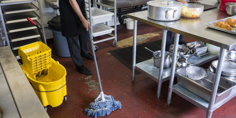 Restaurant Cleaning in Holly Springs, North Carolina